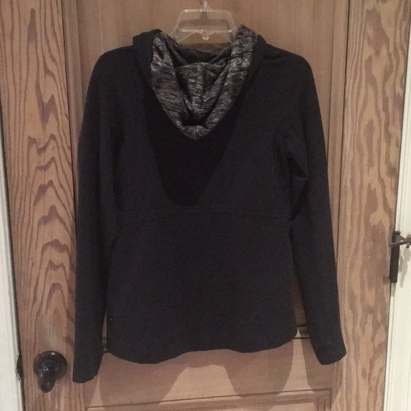 Lulu Lemon workout jacket - Picture 2 of 5